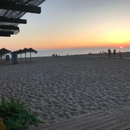 Masai Victoria Beach. A 100 Metros De La Playa. 加的斯 外观 照片