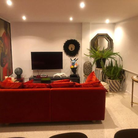 Masai Victoria Beach. A 100 Metros De La Playa. 加的斯 外观 照片