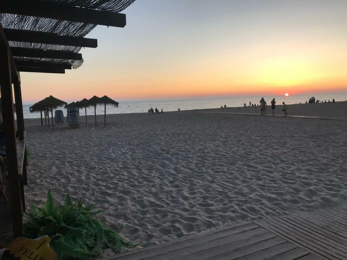 Masai Victoria Beach. A 100 Metros De La Playa. 加的斯 外观 照片